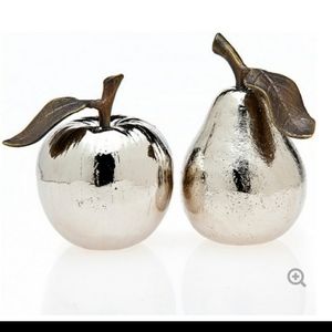 GODINGER SILVER Apple & Pear Salt + Pepper Shakers